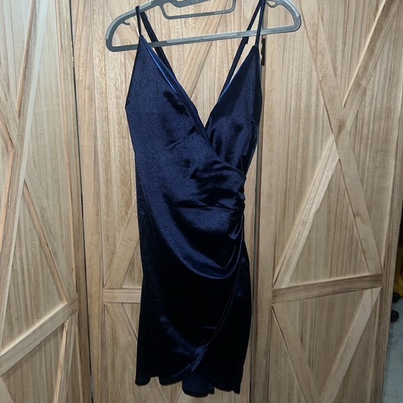 Speechless Ruched Body Con Dress - Picture 2 of 5